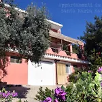 Da Vincenza 아파트 *